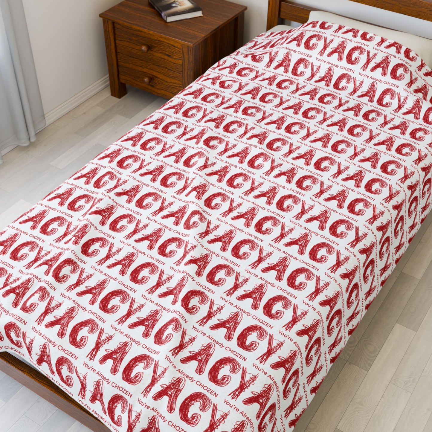 Cozy Velveteen Plush Blanket with Red Pattern - Perfect for Winter Nights and Gifting